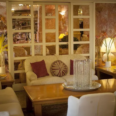 Hotel Aquila D'oro 3*